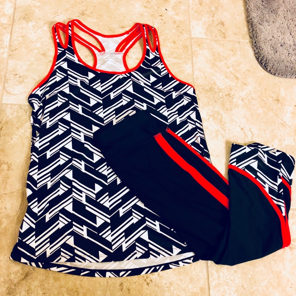 🔥SALE🔥 XERSION Work out set